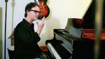 Greg Wells PianoCentric